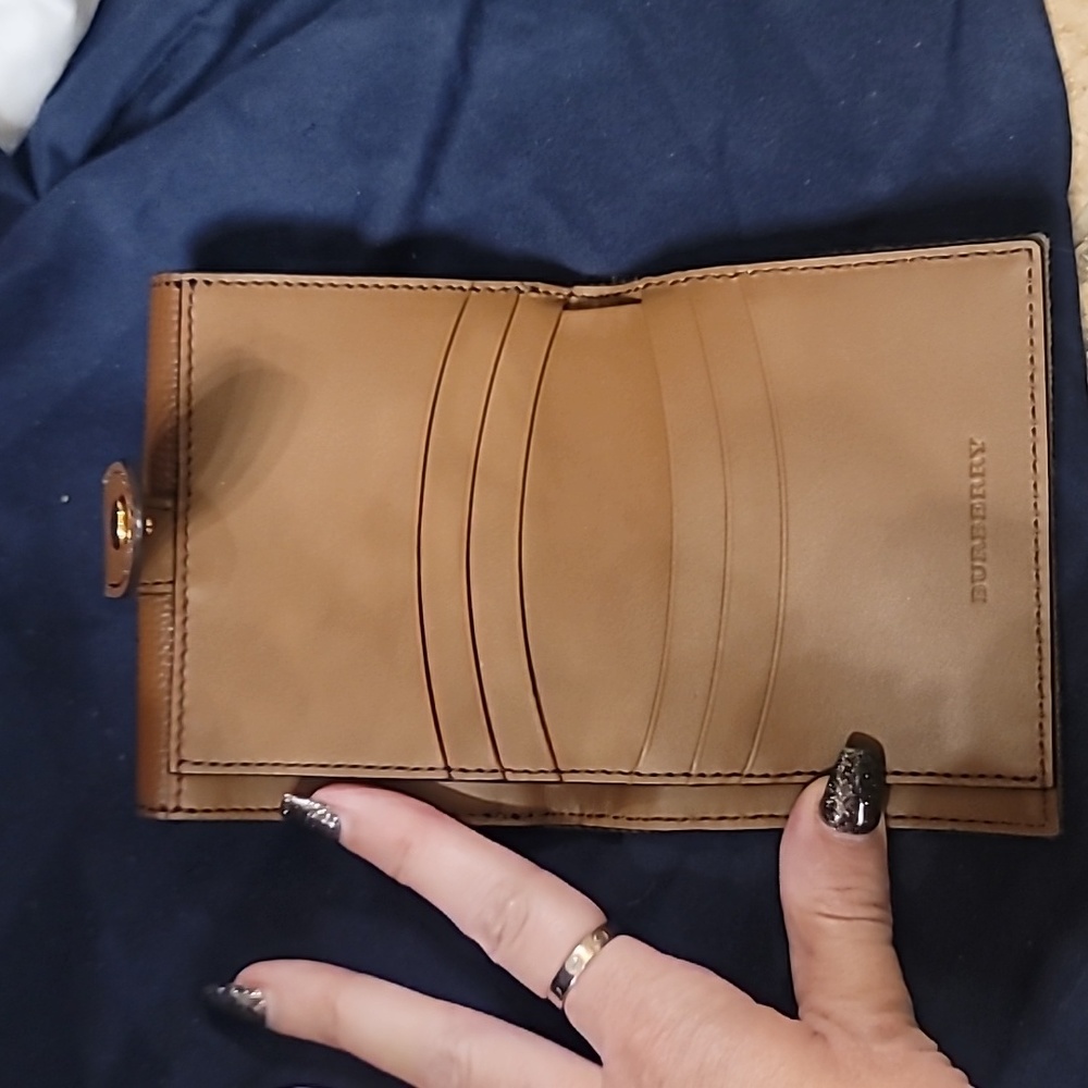 Burberry wallet - Picture 3 of 7
